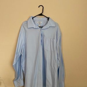 Long sleeve dress shirt
